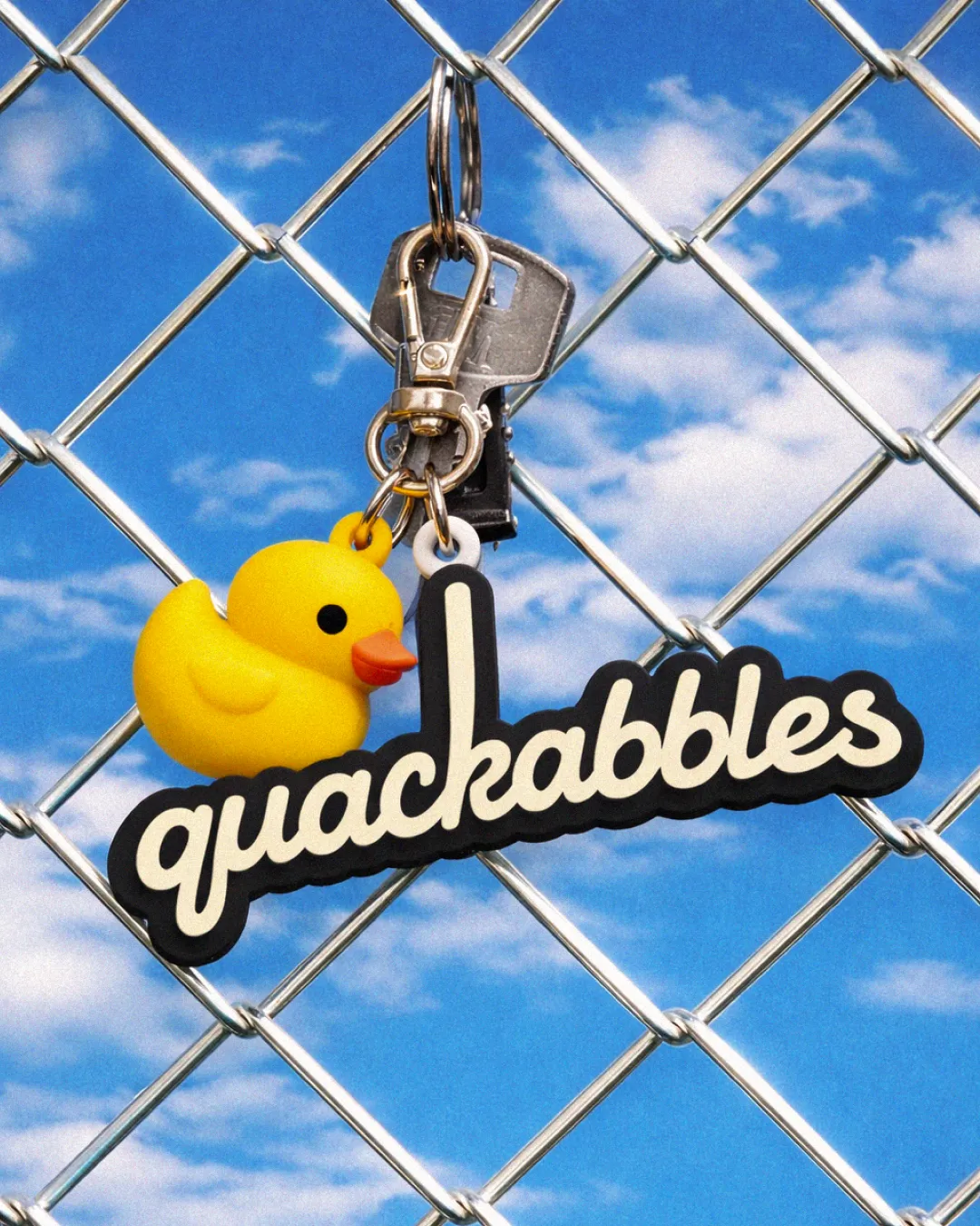 Quackables — privezak za ključeve na žičanoj ogradi